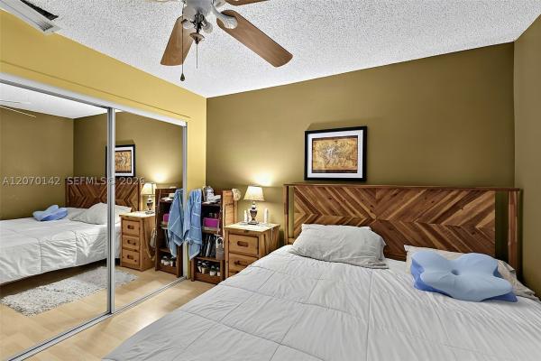 15735 SW 153rd Ave, Unincorporated Dade County, Florida 33187, image 2