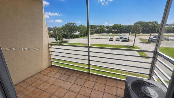 Royal Point, 3700 NW 21st St #206, Lauderdale Lakes, Florida 33311, image 2