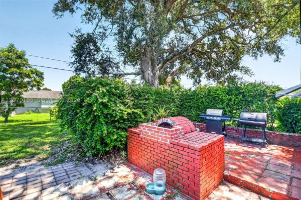 Forest Manor, 1572 Woodland Ave, West Palm Beach, Florida 33415, image 1