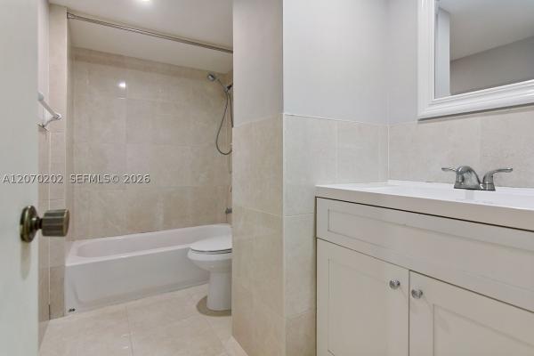 2524 SW 122nd Ct, Unincorporated Dade County, Florida 33175, image 3