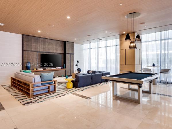 Brickell Heights East, 45 SW 9th St #2002, Miami, Florida 33130, image 1