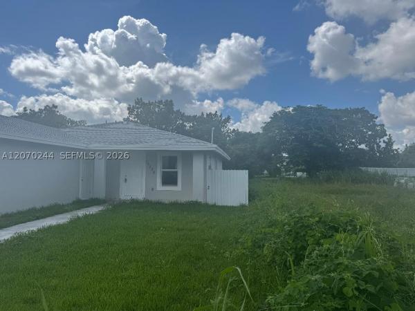 12230 SW 219th St, Unincorporated Dade County, Florida 33170, image 2