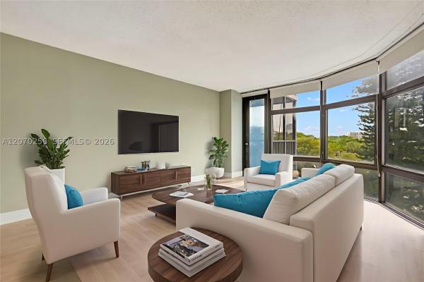 Bonavida, 20100 W Country Club Dr #403, Aventura, Florida 33180, image 2