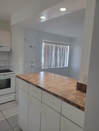 Carlyle Plaza, 7620 Carlyle Ave #604, Miami Beach, Florida 33141, image 1
