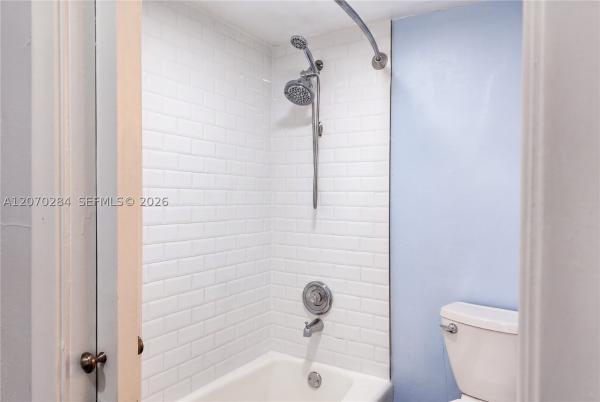 15888 SW 95th Ave #209, Unincorporated Dade County, Florida 33157, image 3
