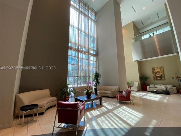 Met 1, 300 S Biscayne Blvd #T-2503, Miami, Florida 33131, image 3
