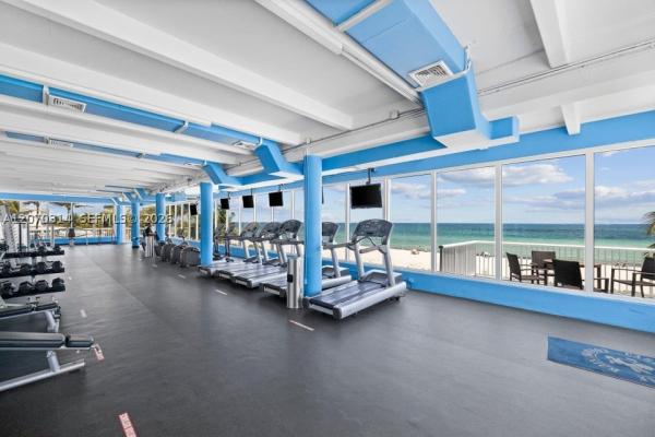 The Carriage House, 5401 Collins Ave #620, Miami Beach, Florida 33140, image 2