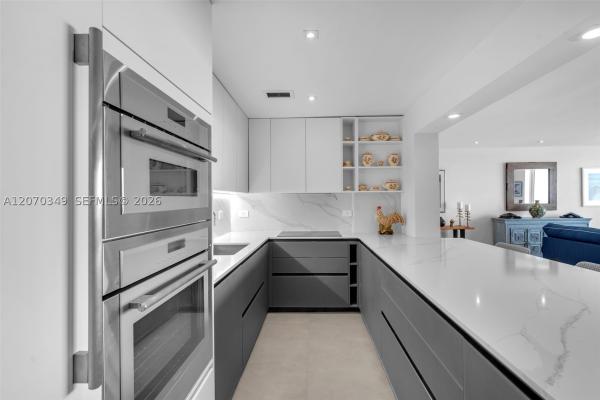 Island House, 200 Ocean Lane Dr #PB4, Key Biscayne, Florida 33149, image 1
