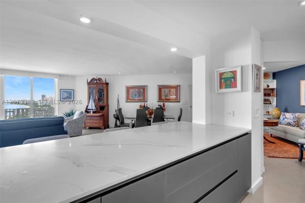 Island House, 200 Ocean Lane Dr #PB4, Key Biscayne, Florida 33149, image 2
