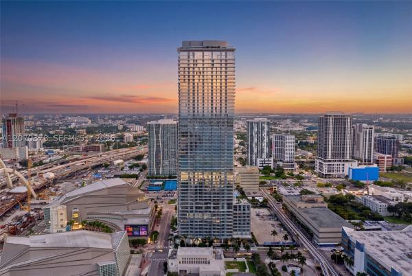 1400 Biscayne Blvd #1605, Miami, Florida 33132, image 2