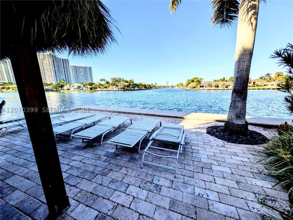 Golden Bay Manor, 3177 S Ocean Dr #125, Hallandale Beach, Florida 33009, image 3