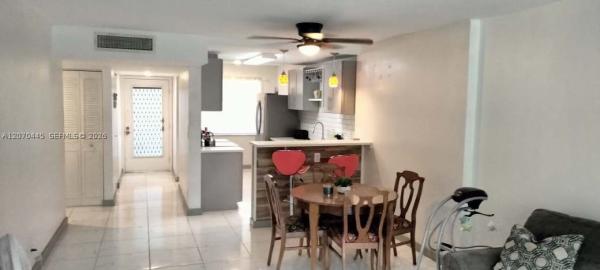 Cypress Chase, 3001 NW 48th Ave #333, Lauderdale Lakes, Florida 33313, image 2