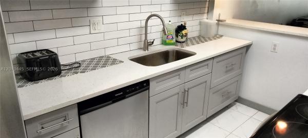 Cypress Chase, 3001 NW 48th Ave #333, Lauderdale Lakes, Florida 33313, image 3
