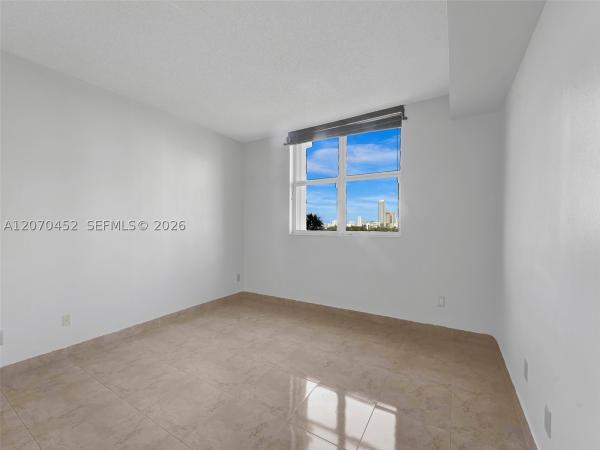 The Metropolitan, 2475 Brickell Ave #804, Miami, Florida 33129, image 3