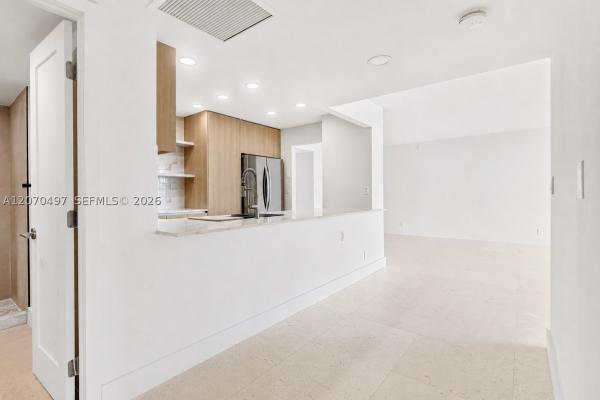 Arlen House East, 100 Bayview Dr #1626, Sunny Isles Beach, Florida 33160, image 1