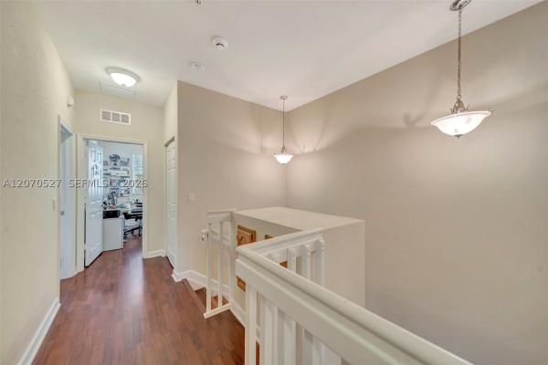 Emerald Creek Townhomes, 12434 NW Emerald Creek Mnr, Plantation, Florida 33325, image 3