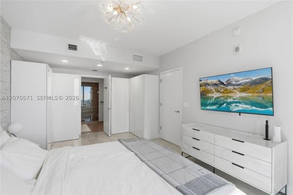 1010 Brickell, 1010 Brickell Ave #3903, Miami, Florida 33131, image 3