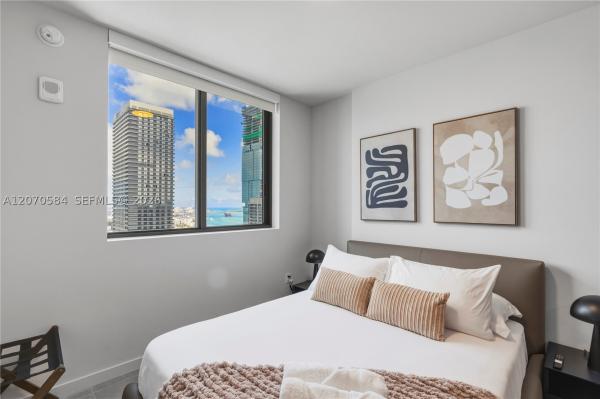121 NE 5th St #3312, Miami, Florida 33132, image 3