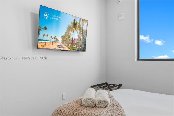 121 NE 5th St #3312, Miami, Florida 33132, image 2