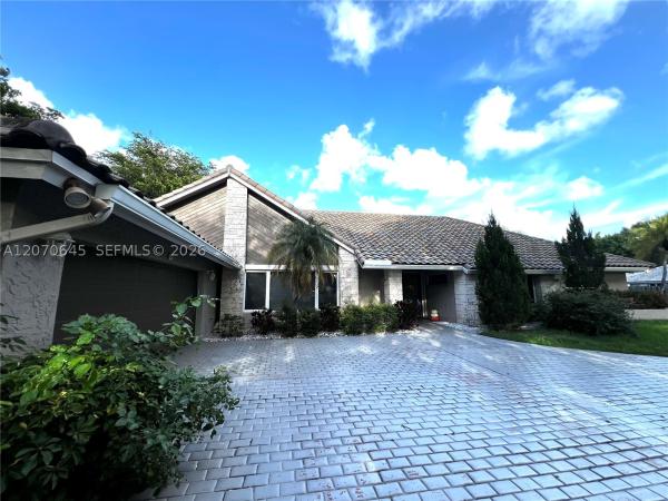 The Oaks, 297 NW 104th Ave, Coral Springs, Florida 33071, image 2