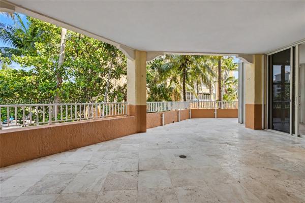 Lake Villa, 731 Crandon Blvd #208, Key Biscayne, Florida 33149, image 3