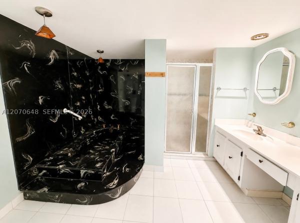 Plaza Towers, 1833 S Ocean Dr #1202, Hallandale Beach, Florida 33009, image 1