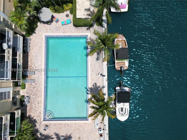 Vecino Del Mar, 2350 NE 135th St #403, North Miami, Florida 33181, image 2