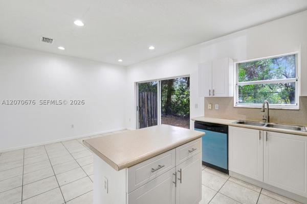 Venetia Groves, 1700 SE 31st Ct, Homestead, Florida 33035, image 2