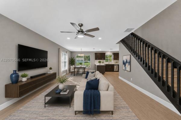 Les Chateaux, 4848 Grapevine Way, Davie, Florida 33331, image 2