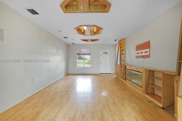 Lake Lucerne, 1714 NW 204th St, Miami Gardens, Florida 33056, image 1