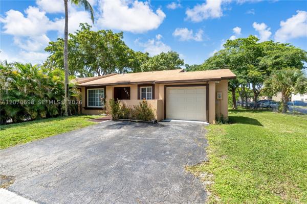 The Meadows Of Miramar, 9291 E Elm Ln, Miramar, Florida 33025, image 3