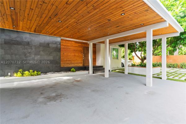 Brentwood, 221 NE 44th St, Miami, Florida 33137, image 2