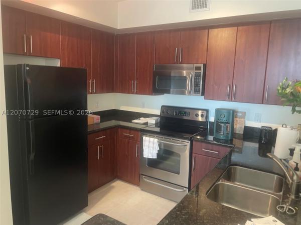 Lauderdale One, 2401 NE 65th St #511, Fort Lauderdale, Florida 33308, image 2