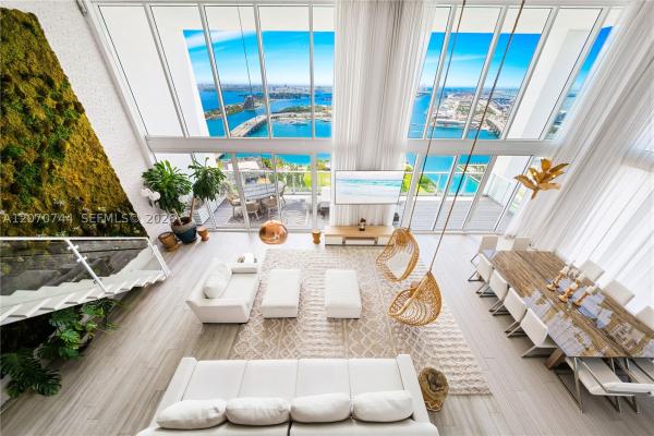 Ten Museum Park Residential, 1040 Biscayne Blvd #4602, Miami, Florida 33132, image 2