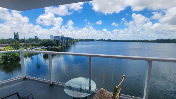 1301 NE Miami Gardens Dr #505W, Unincorporated Dade County, Florida 33179, image 3