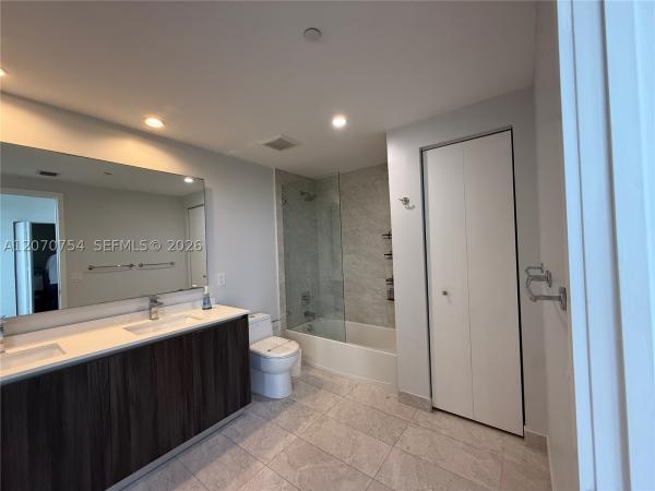 Aria On The Bay, 488 NE 18th St #517, Miami, Florida 33132, image 3