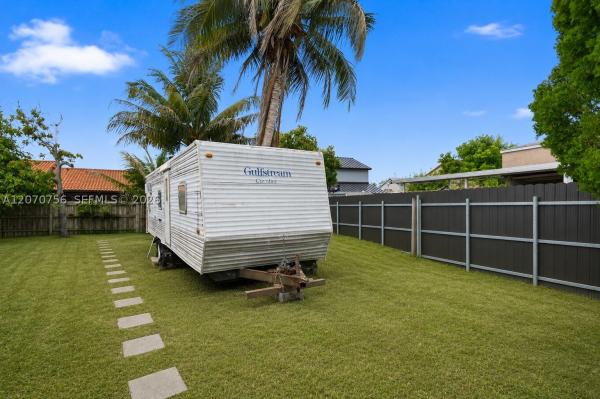12021 SW 209th St, Unincorporated Dade County, Florida 33177, image 2
