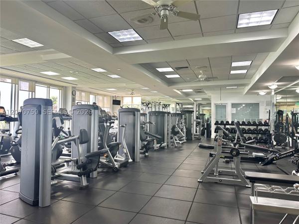 Oceania 1, 16425 E Collins Ave #1215, Sunny Isles Beach, Florida 33160, image 2