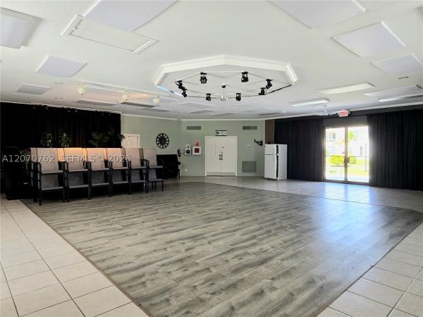 Jonquil Gardens, 3405 NW 48th Ave #601, Lauderdale Lakes, Florida 33319, image 2