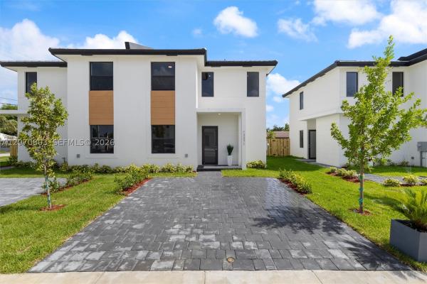 13371 SW 265th Ter, Homestead, Florida 33032, image 2