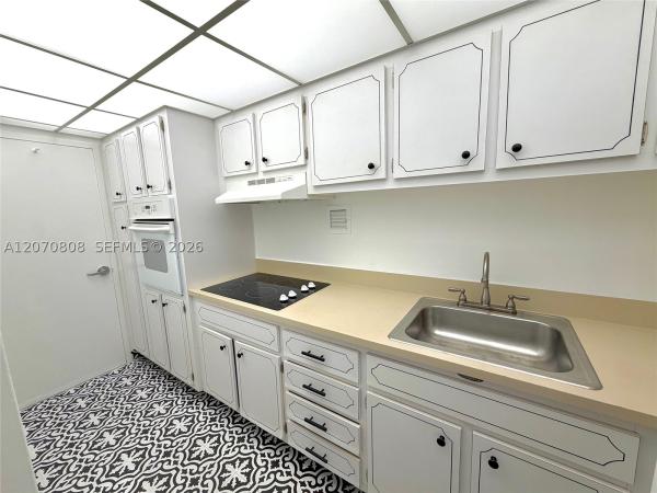 Mirador North 1200, 1200 West Ave #1002, Miami Beach, Florida 33139, image 3