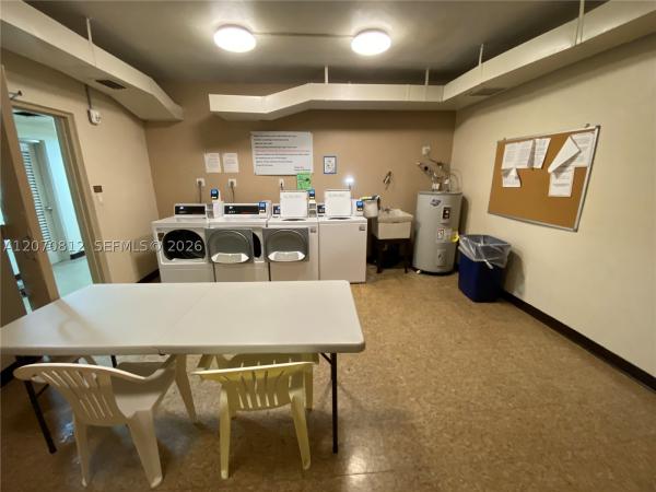 Hillcrest, 4330 Hillcrest Dr #1009, Hollywood, Florida 33021, image 1
