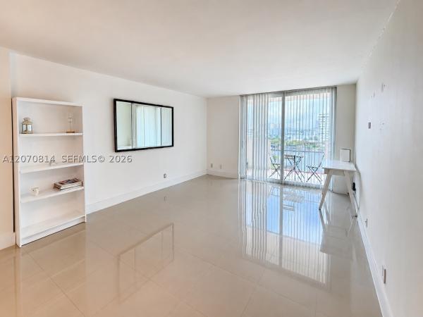 Prince George, 1865 S Ocean Dr #8I, Hallandale Beach, Florida 33009, image 2