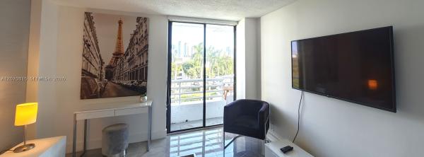 Parc Central Aventura East, 3300 NE 192nd St #517, Aventura, Florida 33180, image 3