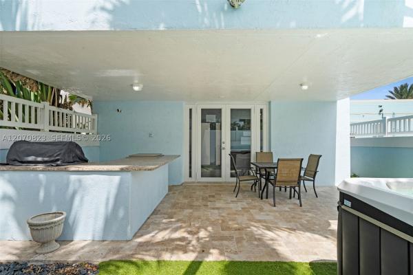 Hollywood Beach, 311 N Surf Rd, Hollywood, Florida 33019, image 1