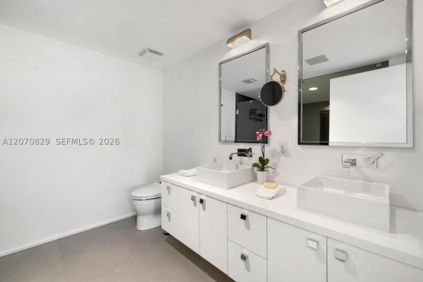 Mei, 5875 Collins Ave #1102, Miami Beach, Florida 33140, image 3