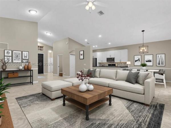 Laguna Isles, 6271 SW 195th Ave, Pembroke Pines, Florida 33332, image 2