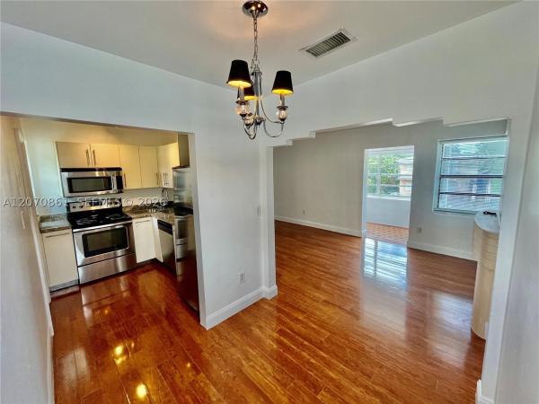 525 NE 65th St #B, Miami, Florida 33138, image 1