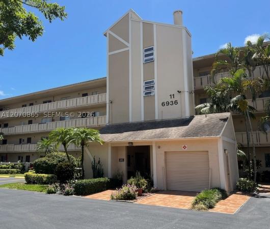 Huntington Lakes 2, 6936 Huntington Ln #103, Delray Beach, Florida 33446, image 2