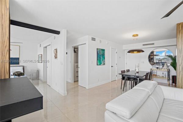The Carlyle, 2881 NE 33rd Ct #5G, Fort Lauderdale, Florida 33306, image 3